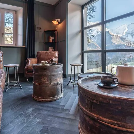 Les Mangeurs D'etoiles Bed & Breakfast *